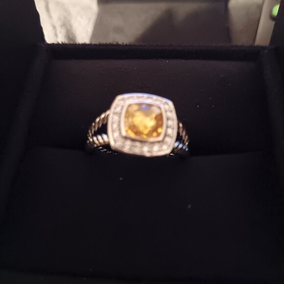 David Yurman’s innovative solution to use an oversize gemstone - Picture 6 of 8